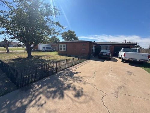 205 Acklen Dr, Midland, TX, 79703-6102 | Card Image