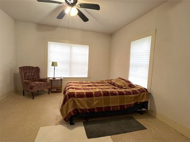 A - 5619 Fm 535, House other with 5 bedrooms, 1 bathrooms and 8 parking in Cedar Creek TX | Image 13