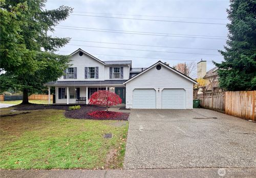 18902 133rd Pl Se, Renton, WA, 98058-8056 | Card Image