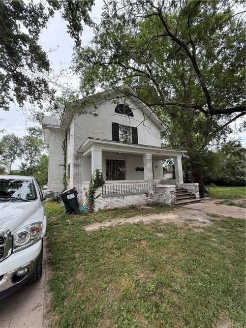 646 W Macon St, Decatur, IL, 62522-3006 | Card Image