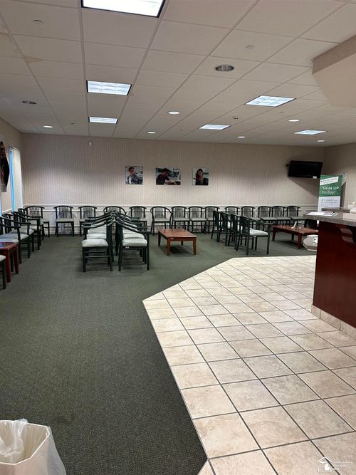 1180 N Monroe St, Monroe, MI, 48162-3190 | Card Image