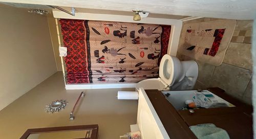 690 Renee Drive, South Elgin, IL, 60177 | Card Image