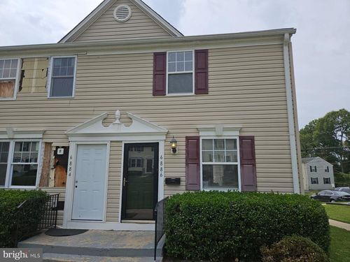 6886 Hawthorne St, LANDOVER, MD, 20785-1757 | Card Image