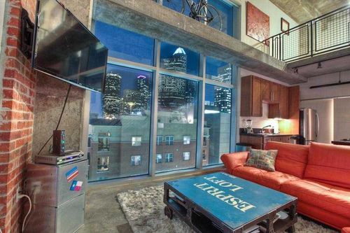 7412-2000 Bagby St, Houston, TX, 77002-8591 | Card Image