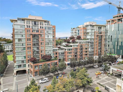 s204-737 Humboldt St, Victoria, BC, V8W1B1 | Card Image