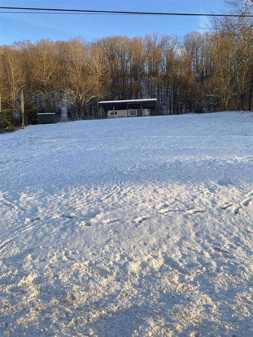 1467 Salt Lick Rd, Vanceburg, KY, 41179-8359 | Card Image