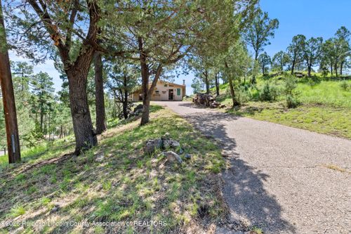 105 Nob Dr, Ruidoso, NM, 88345-9157 | Card Image
