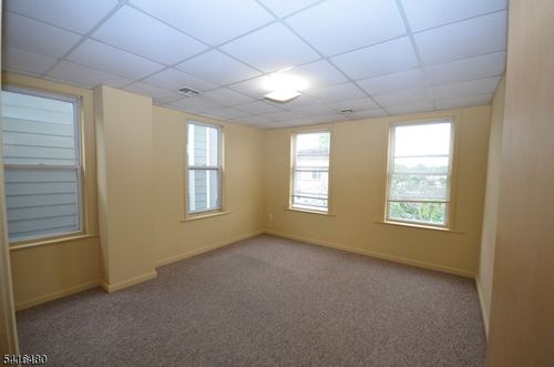 4-101 Center St, Garwood, NJ, 07027-1274 | Card Image