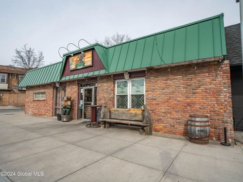 261 New Scotland Avenue, Albany, NY, 12208 | Card Image