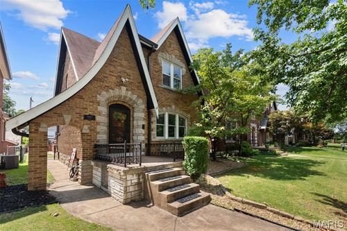5862 Itaska St, Saint Louis, MO, 63109-3116 | Card Image
