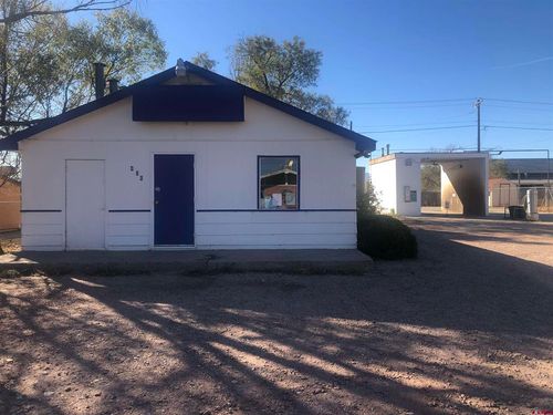 406 Broadway, Penrose, CO, 81240-9025 | Card Image