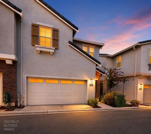 1623 Union Ln, Tracy, CA, 95377-7804 | Card Image