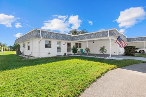 w3-680 Circlewood Dr, VENICE, FL, 34293-7024 | Card Image