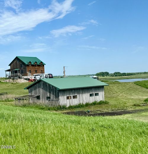 6812 89th St Se, Kulm, ND, 58456 | Card Image