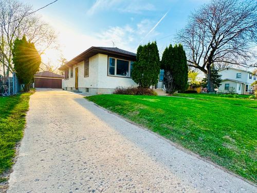 465 Ruth St N, Saint Paul, MN, 55119-4001 | Card Image