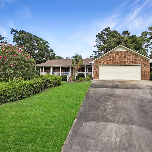 406 Santee Dr, Santee, SC, 29142-9305 | Card Image
