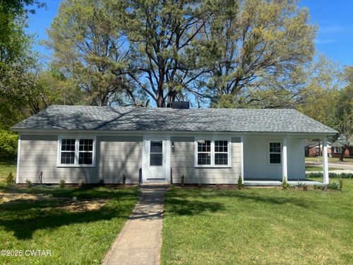 259 E Third St, Henderson, TN, 38340-1933 | Card Image