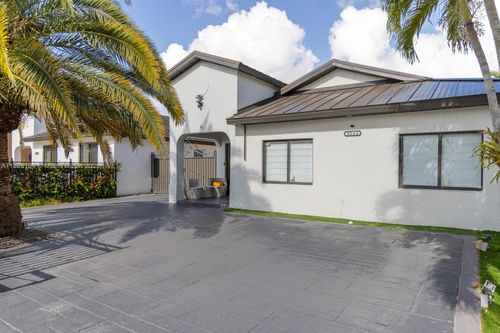 3844 Sw 149th Pl, Miami, FL, 33185-3940 | Card Image