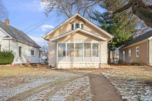 1916 31st Street A, Moline, IL, 61265-4330 | Card Image