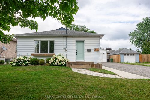 51 Park Ave, Saint Thomas, ON, N5R4V9 | Card Image