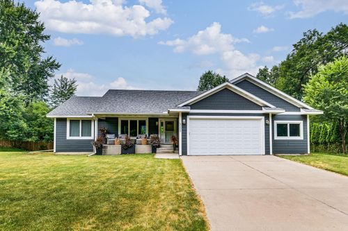 5203 Latta St, White Bear Tp, MN, 55110-5814 | Card Image