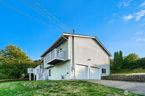 1312 Browns Point Blvd, Tacoma, WA, 98422-2611 | Card Image