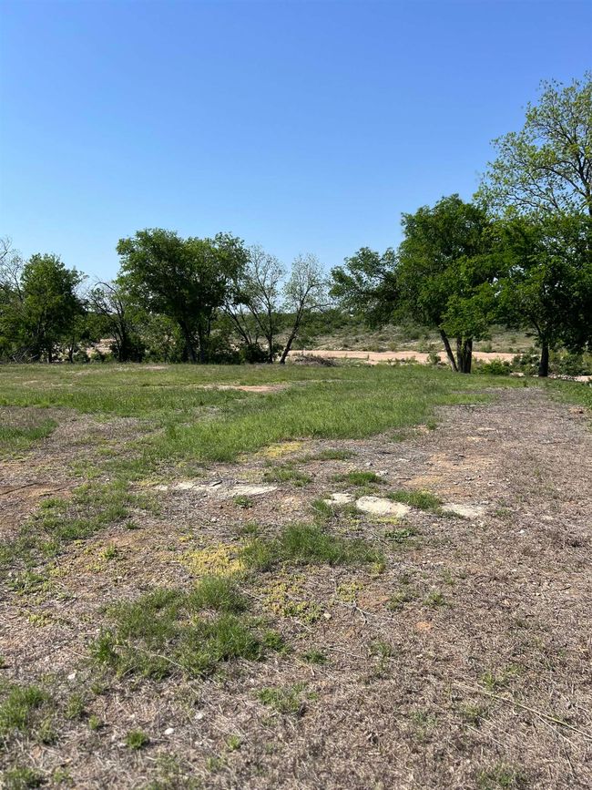 609 E Main St, Home with 0 bedrooms, 0 bathrooms and null parking in Llano TX | Image 20