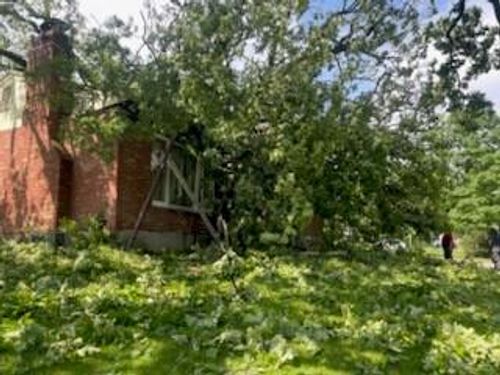 2801 Woodview Ct, Saint Louis, MO, 63121-4722 | Card Image