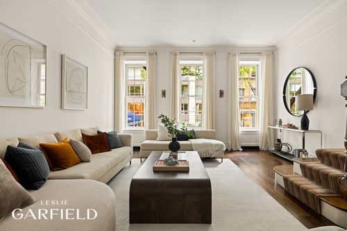 502 E 87th St, New York, NY, 10128-7602 | Card Image