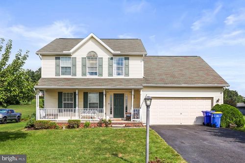 222 Runningboard Rd, STEWARTSTOWN, PA, 17363-8354 | Card Image