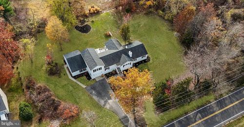 271 Stoopville Rd, NEWTOWN, PA, 18940-9210 | Card Image