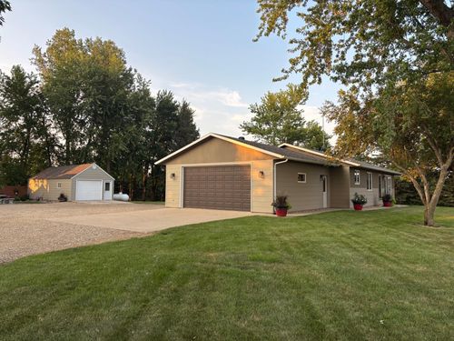 27366 260th St, Worthington, MN, 56187-6281 | Card Image