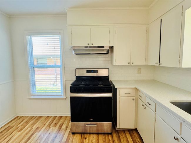 1015 W Sycamore St, House other with 3 bedrooms, 2 bathrooms and null parking in Sherman TX | Image 13