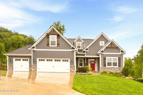 137 Black Oak Dr, Oak Ridge, TN, 37830-5669 | Card Image