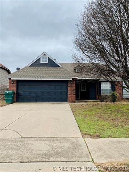3527 Berkeley St, Broken Arrow, OK, 74014-1945 | Card Image