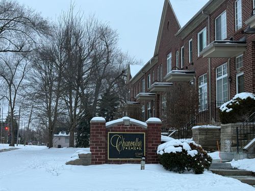 1493 Silverbrook Ridge Dr, Walled Lake, MI, 48390-2153 | Card Image