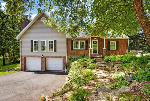 191 Wheatland Rd, Wexford, PA, 15090-6824 | Card Image