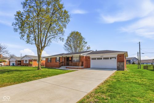 421 Edgewood Dr, Lebanon, IN, 46052-1970 | Card Image