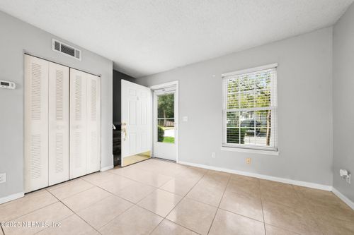 303 Kettering Ter, ORANGE PARK, FL, 32073-5821 | Card Image