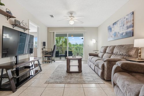 337-4270 Calinda Ln, Niceville, FL, 32578-4557 | Card Image