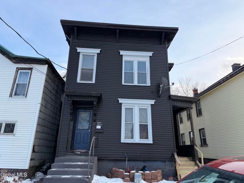 down-51 Arch Street, Amsterdam, NY, 12010 | Card Image