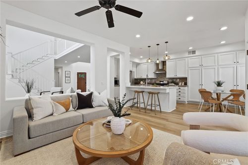 35 Blazewood, Foothill Ranch, CA, 92610-1813 | Card Image