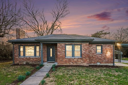 105 Rucker Ave, Franklin, TN, 37064-6801 | Card Image