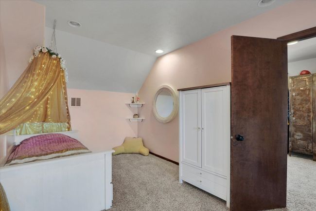 28222 Wild Rose Ln N, House other with 5 bedrooms, 3 bathrooms and null parking in Davenport WA | Image 26