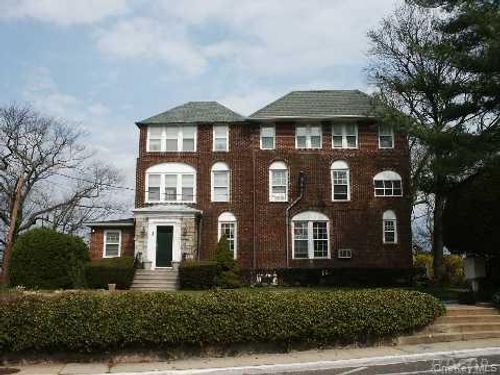 3-378 Sea Cliff Avenue, Oyster Bay, NY, 11579 | Card Image