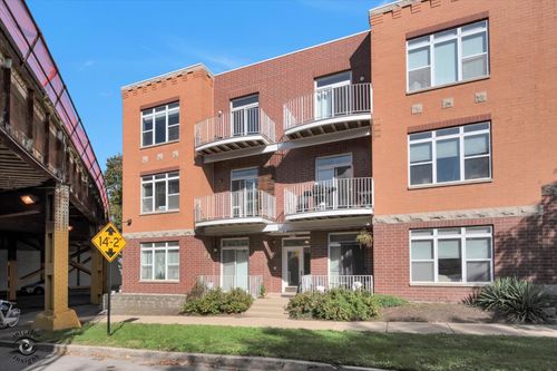 3w-946 W Fry St, Chicago, IL, 60642-5417 | Card Image