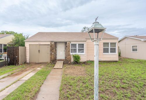 504 Storey Ave, Midland, TX, 79701-3330 | Card Image