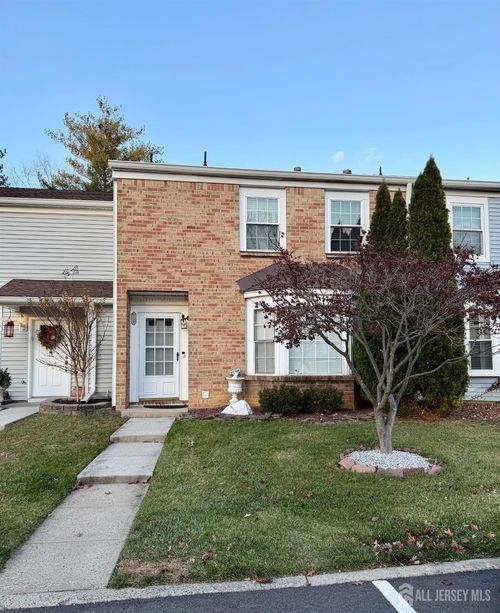 125 Archery Ct, Old Bridge, NJ, 08857-3227 | Card Image