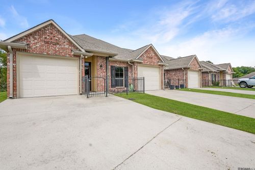 26710 Palmetto Lake Ct W, Denham Springs, LA, 70726-6155 | Card Image