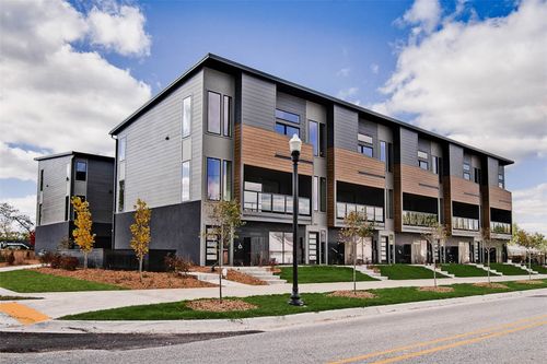206 Nw 9th St, Bentonville, AR, 72712 | Card Image